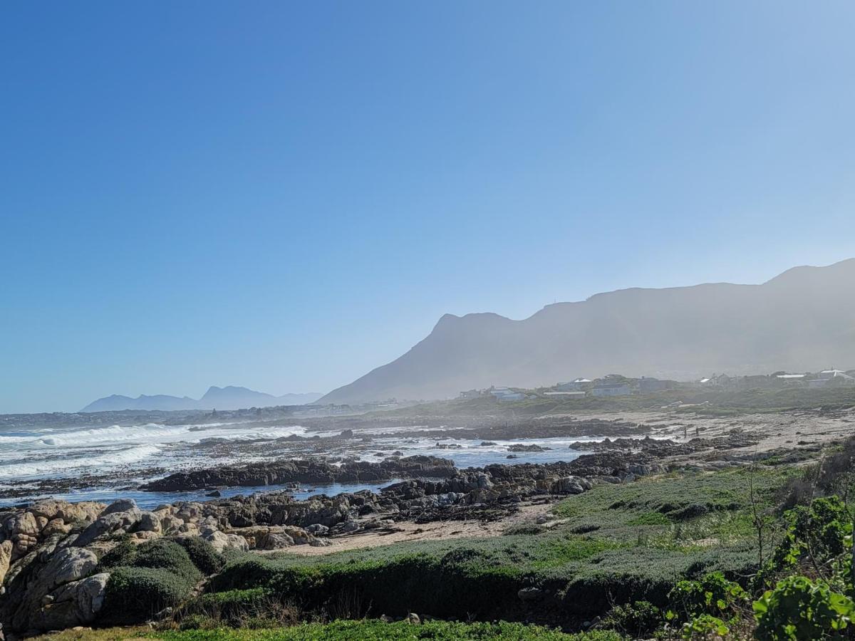 Adorable 2 Bedroom Cottage With Spacious Veranda Hermanus Exterior photo